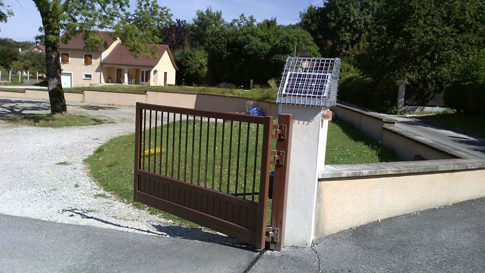 Portail solaire dans le Jura